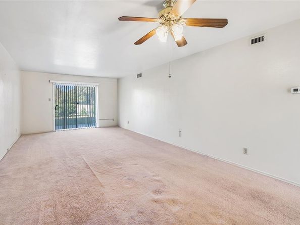 4036  Ridglea Country Club Drive  1006, Fort Worth Texas 76126