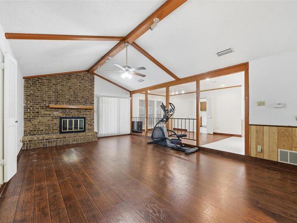 2212  Benbrook Drive , Carrollton Texas 75007