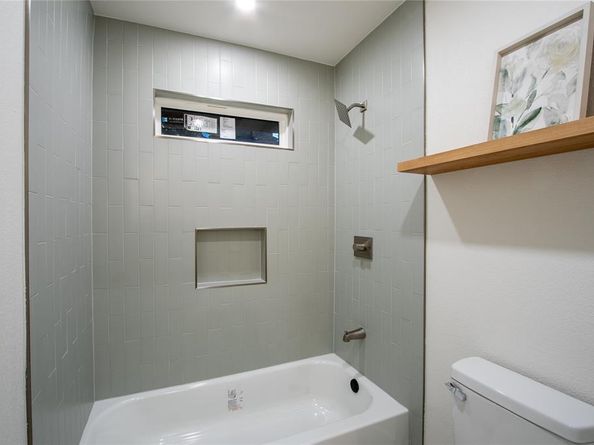 10009  Apple Creek Drive , Dallas Texas 75243