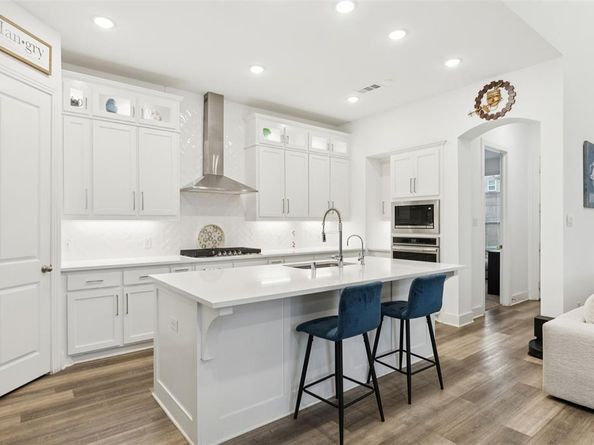 4313  Expedition Drive , Oak Point Texas 75068