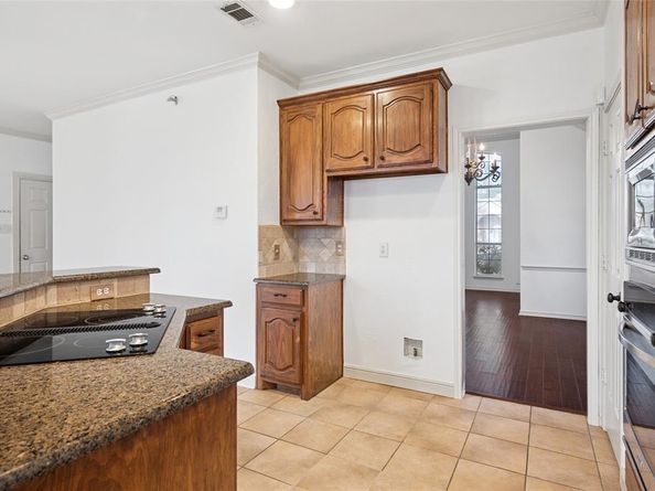 807  Peterstow Drive , Euless Texas 76039