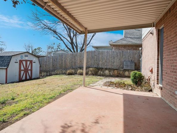 807  Peterstow Drive , Euless Texas 76039