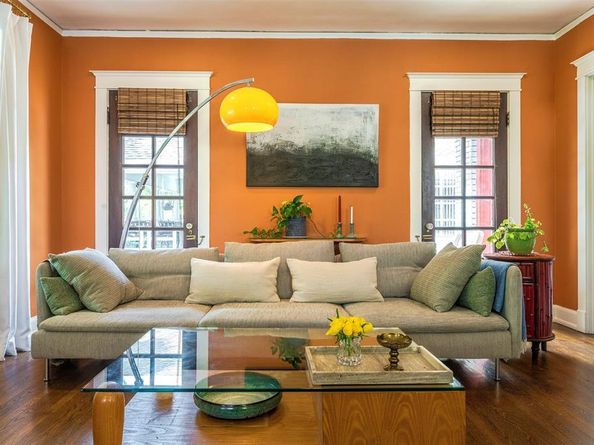 2204  6th Avenue , Fort Worth Texas 76110