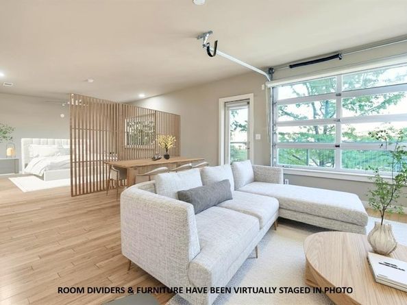 1111 S Akard Street  300, Dallas Texas 75215