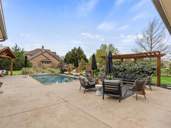 399  Wyndemere Boulevard , Heath Texas 75032