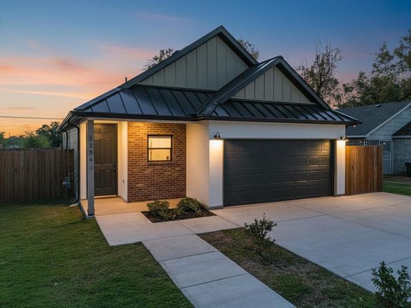 1254 E Jefferson Avenue , Fort Worth Texas 76104