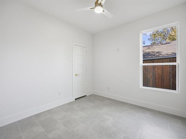 1254 E Jefferson Avenue , Fort Worth Texas 76104