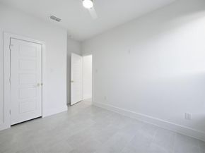 1254 E Jefferson Avenue , Fort Worth Texas 76104