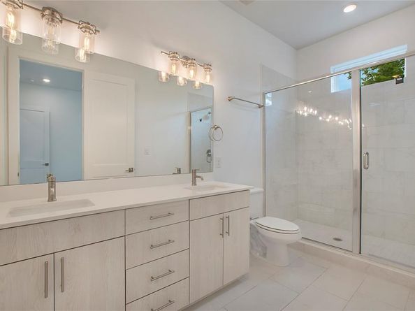 4205  Roseland Avenue  205, Dallas Texas 75204