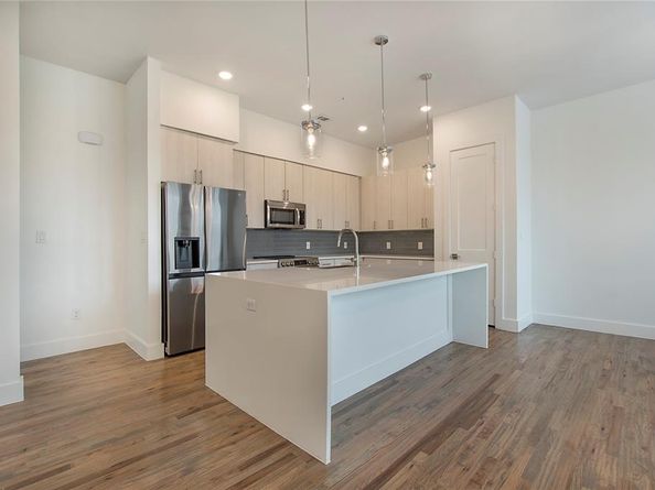 4205  Roseland Avenue  205, Dallas Texas 75204