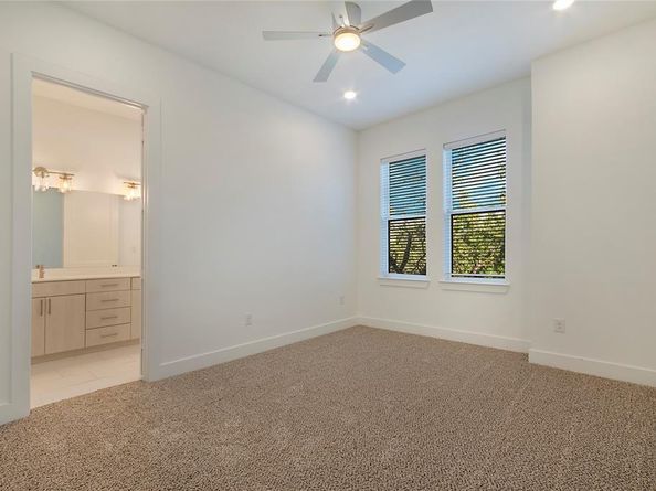 4205  Roseland Avenue  205, Dallas Texas 75204