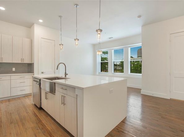 4205  Roseland Avenue  205, Dallas Texas 75204