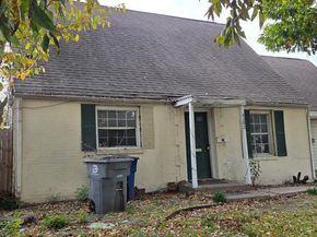 4300  Roseland Avenue , Dallas Texas 75204