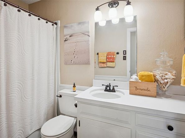 3701  Streamwood Road , Fort Worth Texas 76116