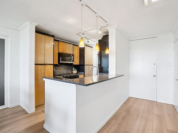 3883  Turtle Creek Boulevard  1815, Dallas Texas 75219