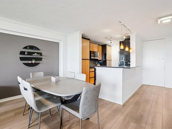 3883  Turtle Creek Boulevard  1815, Dallas Texas 75219