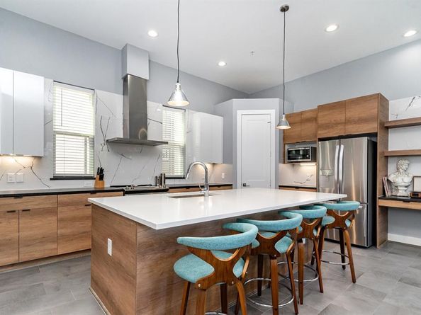 2239  Lovedale Avenue  105, Dallas Texas 75235