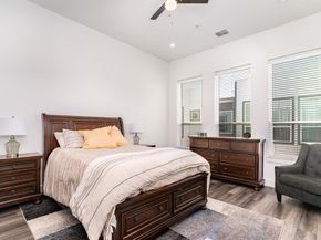 2239  Lovedale Avenue  105, Dallas Texas 75235