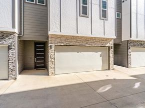 2239  Lovedale Avenue  105, Dallas Texas 75235