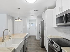 109 N Heights Drive , Crowley Texas 76036