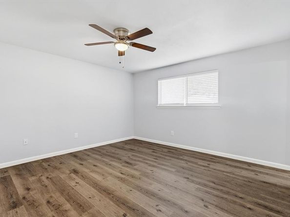 109 N Heights Drive , Crowley Texas 76036