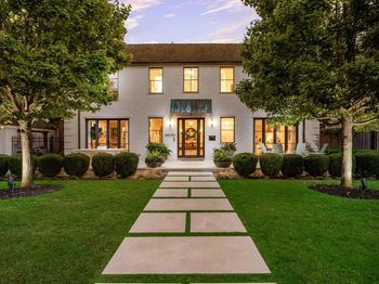 6630  Lakewood Boulevard 