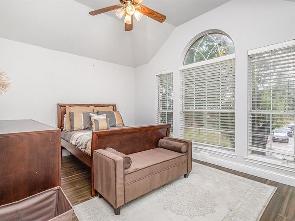 544  Saddle Head Drive , DeSoto Texas 75115