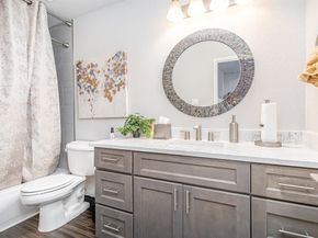 544  Saddle Head Drive , DeSoto Texas 75115