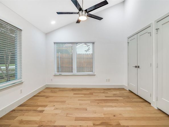 8722  Angora Street , Dallas Texas 75218