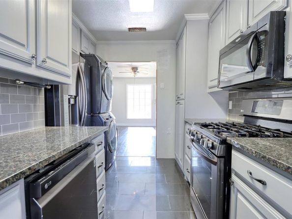 2222  Houston Street , Grand Prairie Texas 75050