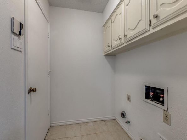 806  Pebblecreek Drive , Garland Texas 75040