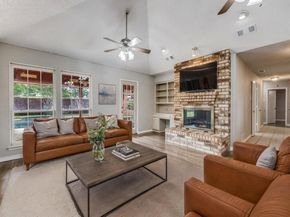 806  Pebblecreek Drive , Garland Texas 75040