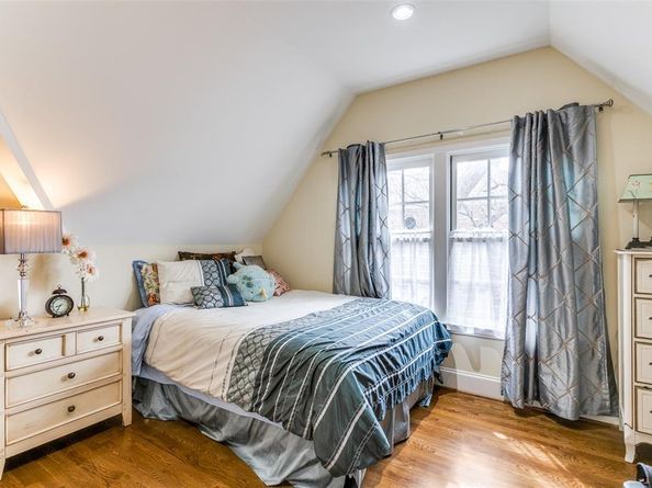 6043  Walnut Hill Circle , Dallas Texas 75230