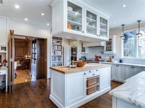 6043  Walnut Hill Circle , Dallas Texas 75230