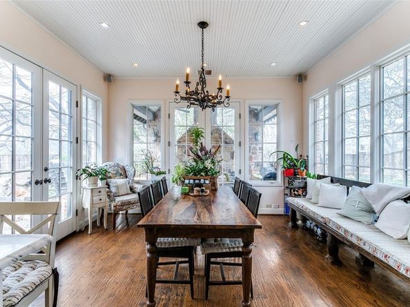6043  Walnut Hill Circle , Dallas Texas 75230