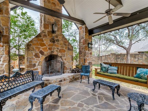 6043  Walnut Hill Circle , Dallas Texas 75230