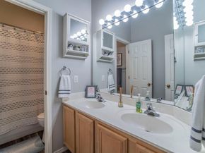 6405  Redstone Drive , Arlington Texas 76001