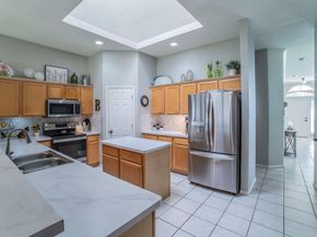 6405  Redstone Drive , Arlington Texas 76001