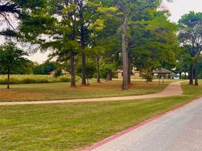 6405  Redstone Drive , Arlington Texas 76001