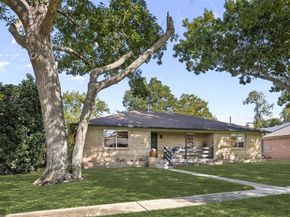 10523  Wyatt Street , Dallas Texas 75218