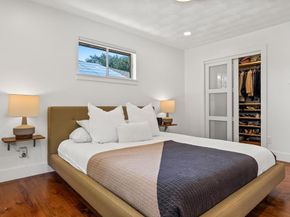 10523  Wyatt Street , Dallas Texas 75218