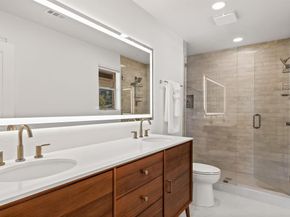 10523  Wyatt Street , Dallas Texas 75218