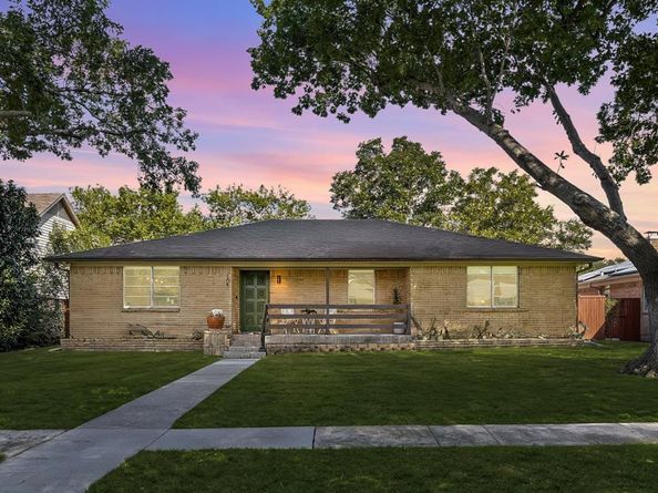 10523  Wyatt Street , Dallas Texas 75218