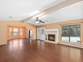 1875  Larkspur Drive , Arlington Texas 76013