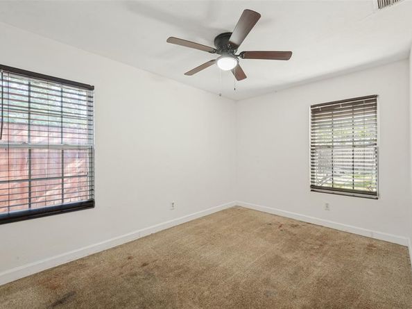 913  Russell Road , Everman Texas 76140