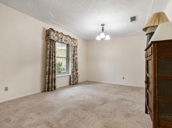 1007  Tanglewood Lane , Arlington Texas 76012