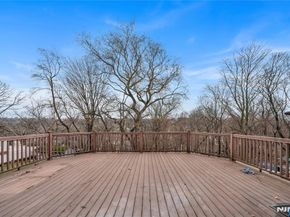468 Morse Avenue, Ridgefield NJ 07657