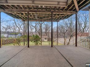 468 Morse Avenue, Ridgefield NJ 07657