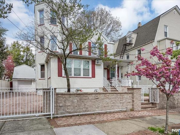 113 Oakwood Avenue, Cliffside Park NJ 07010