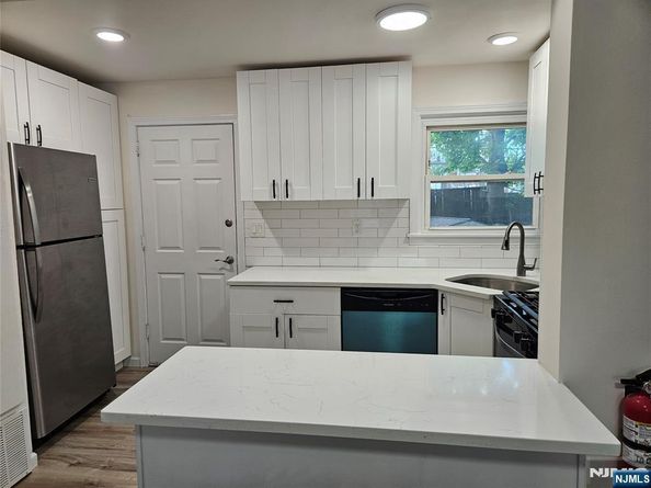 281 Marion Avenue, Cliffside Park NJ 07010